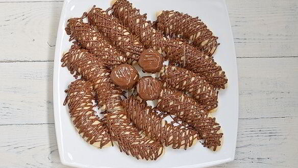 ШАГ 8. бананы в шоколаде