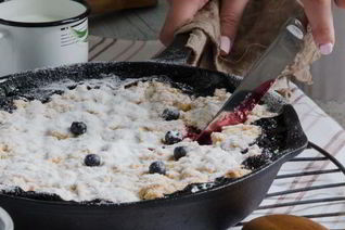 Черничный крамбл