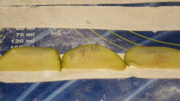 ШАГ 4. десерт из слоеного теста белые розы