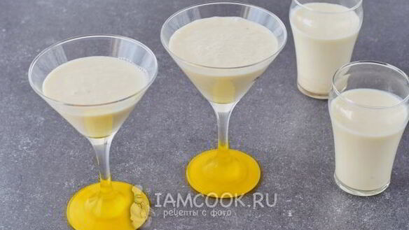 ШАГ 9. десерт из сметаны и желатина с фруктами