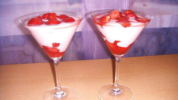 ШАГ 8. десерт клубника романов