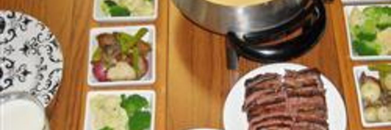 Фондю из трех видов сыра