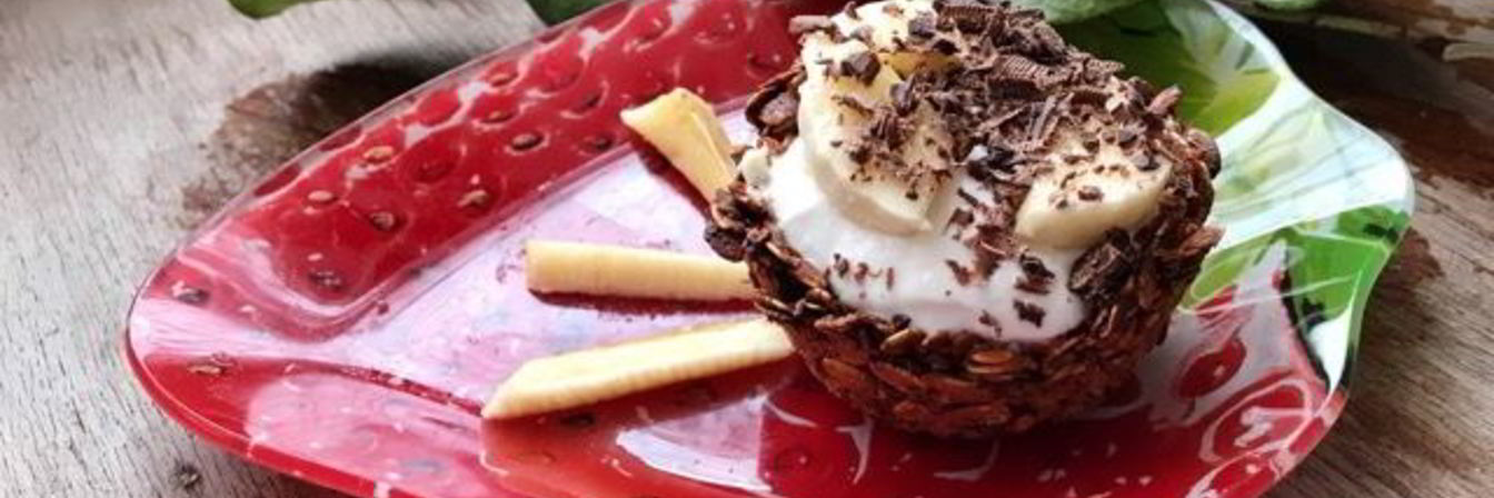 Гранола-корзинки с греческим йогуртом