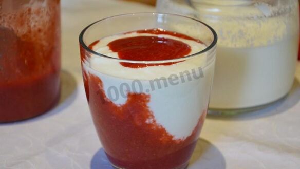 ШАГ 7. йогурт клубничный