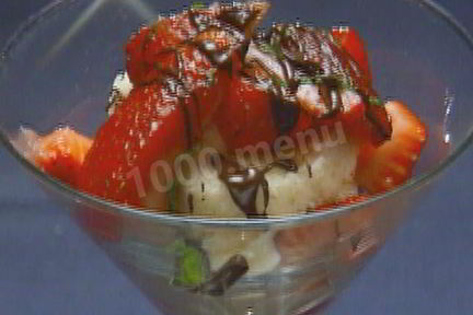 Клубничный десерт