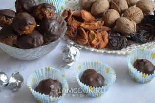 Конфеты из сухофруктов