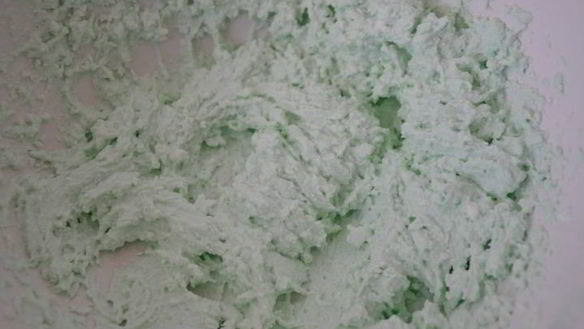 ШАГ 8. бисквитный рулет с лососевым кремом