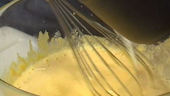 ШАГ 2. фрукты в ванильном креме