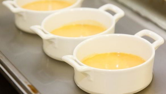 ШАГ 11. крем-брюле из топленого молока