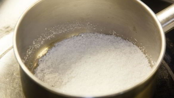 ШАГ 3. крем-брюле из топленого молока