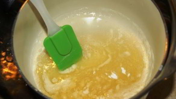 ШАГ 2. медовый бисквит со сливочным кремом