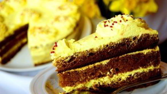 ШАГ 13. медовый бисквит со сливочным кремом