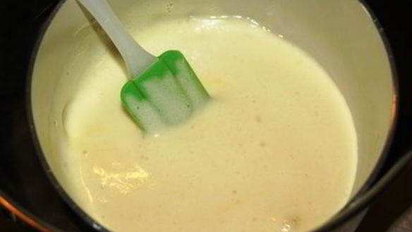 ШАГ 3. медовый бисквит со сливочным кремом