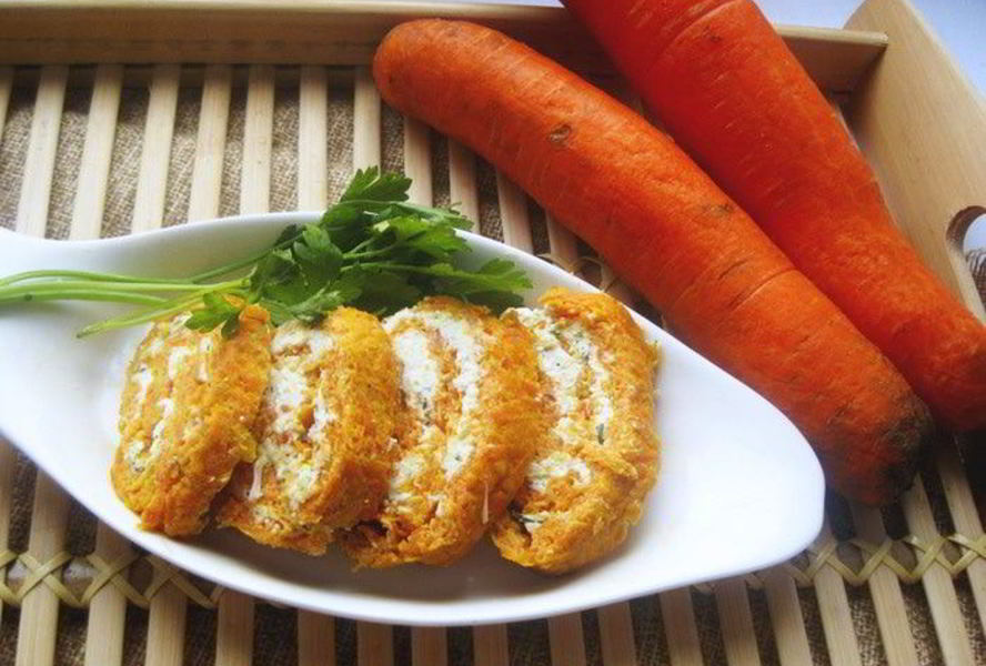 Морковные рулетики с творожным кремом