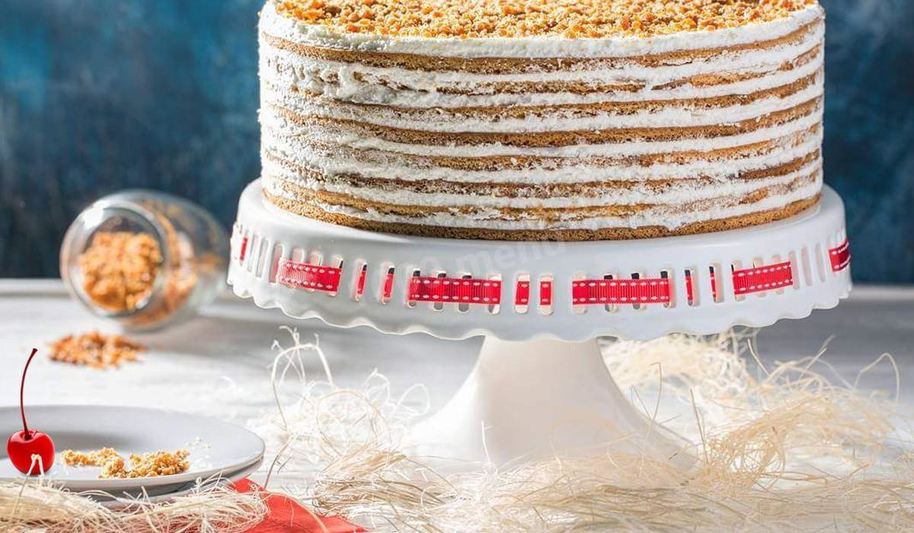 Рецепт песочные коржи со сметанным кремом