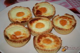 Песочные корзинки с кремом и абрикосом Яишенки