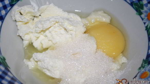 ШАГ 4. песочные корзинки с кремом и абрикосом яишенки