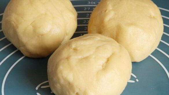 ШАГ 4. пляцок с заварным творожным кремом