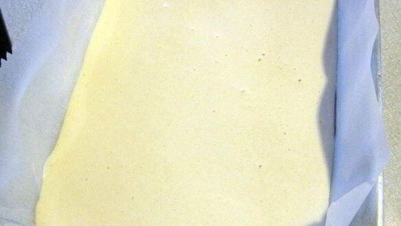 ШАГ 7. рулет бисквитный с творожным кремом