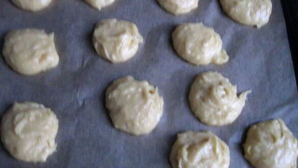 ШАГ 3. шу кунжутные облачка с лимонным кремом