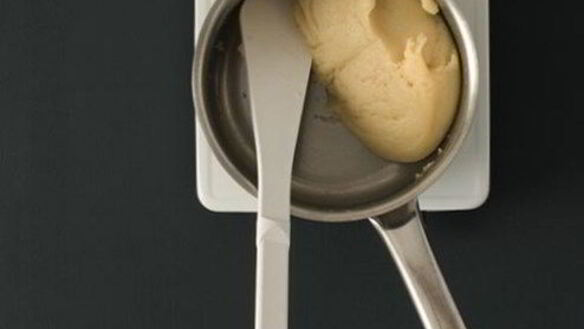 ШАГ 6. шу с кремом