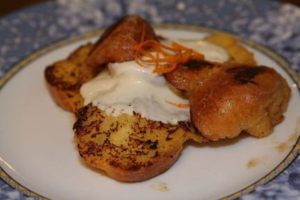 Тосты с апельсиново-сметанным кремом