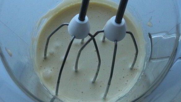 ШАГ 2. ванильный крем с грильяжем