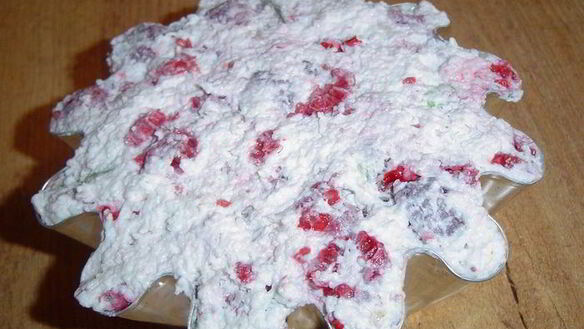 ШАГ 4. малиновый десерт с цукатами и орехами