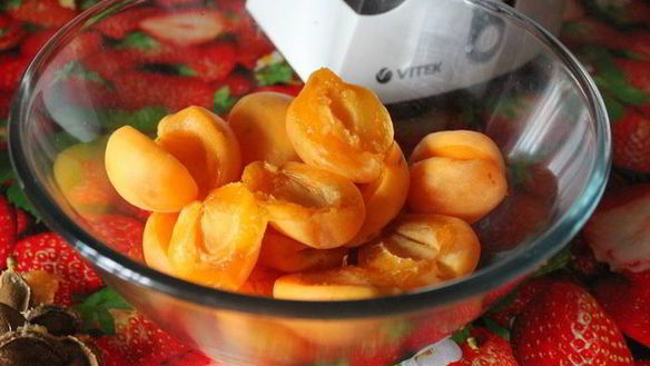 ШАГ 2. абрикосовое мороженое