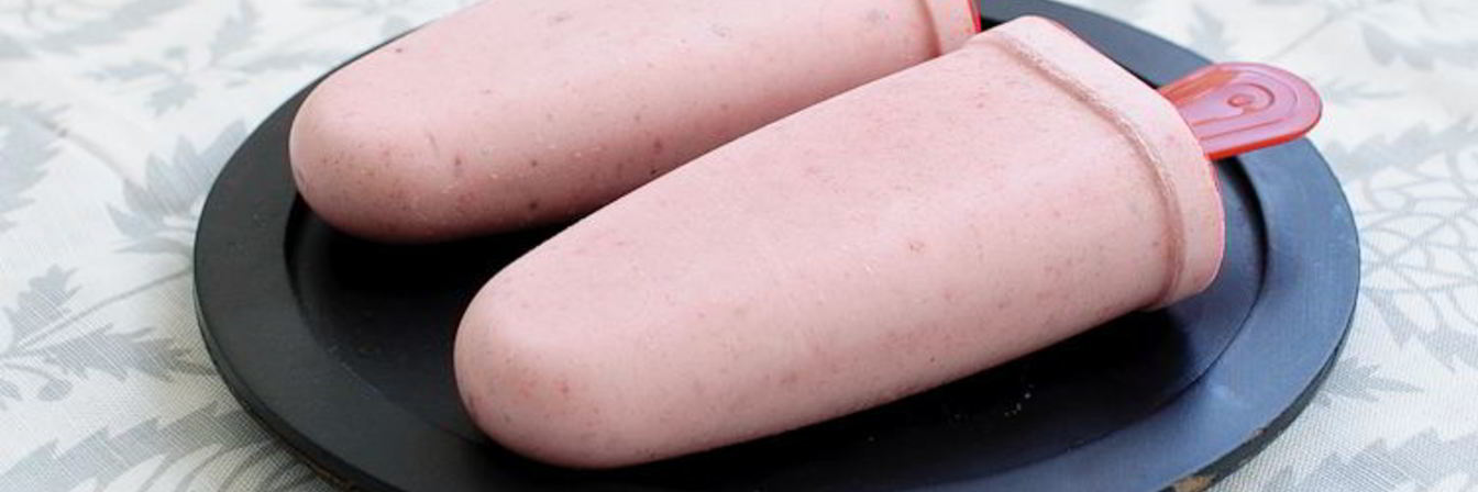 Бананово-клубничное мороженое