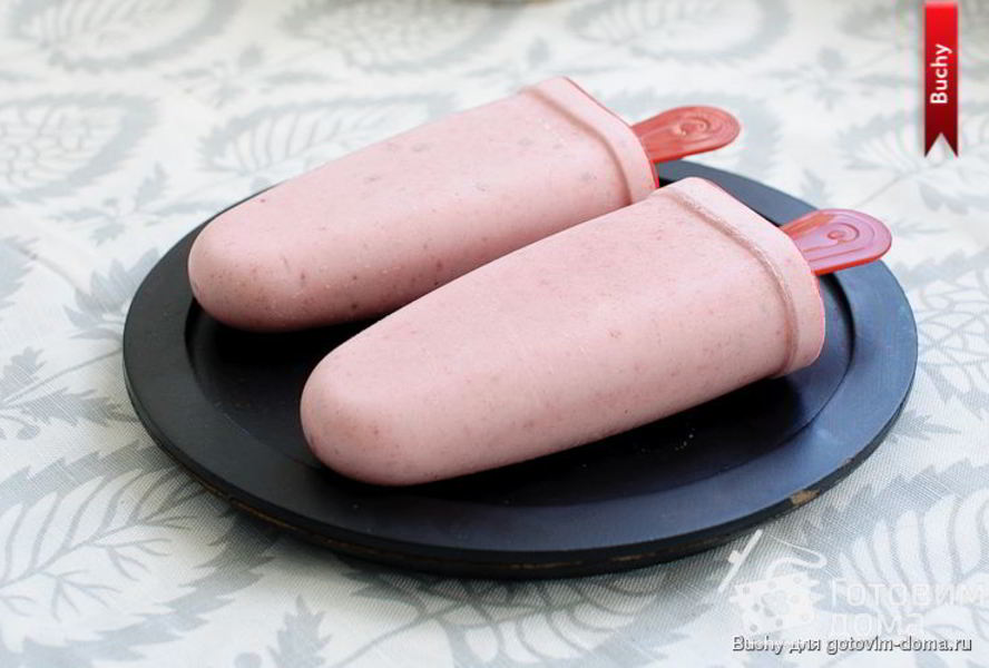 Бананово-клубничное мороженое