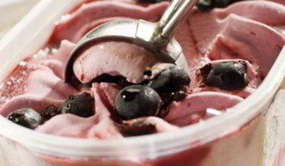 Рецепт быстрое черничное мороженое