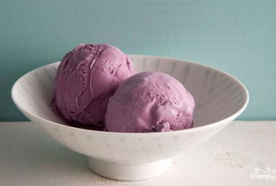 Черничное мороженое