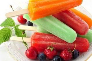 Клубнично-цитрусовое мороженое без молока