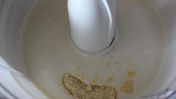 ШАГ 6. кокосово-миндальное мороженое рафаэлло