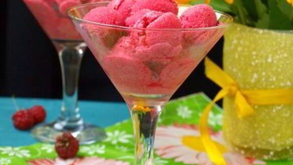 ШАГ 5. малиновое мороженое