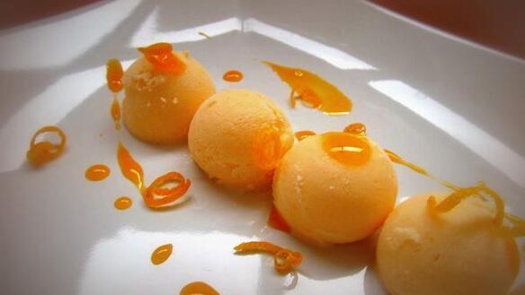 ШАГ 6. мандариновое мороженое