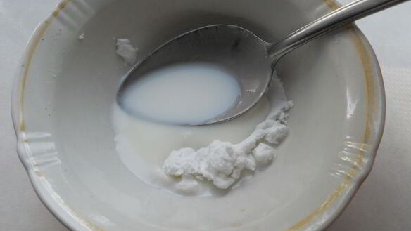 ШАГ 2. мороженое молочное в шоколаде