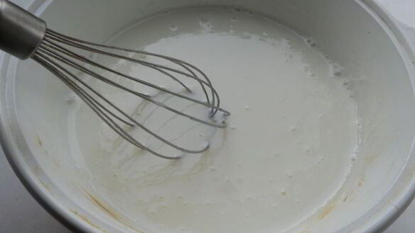 ШАГ 3. мороженое молочное в шоколаде