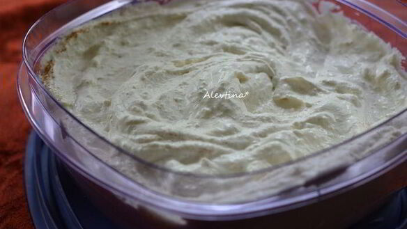 ШАГ 4. мороженое рикотта на меду