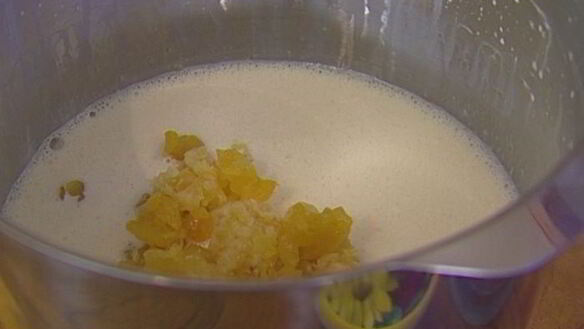 ШАГ 4. мороженое с вялеными фруктами