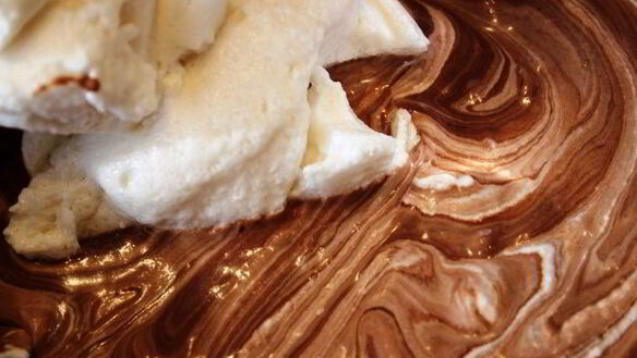 ШАГ 10. мраморное мороженое три вкуса