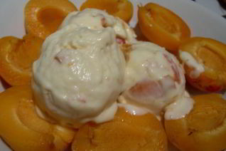 Пломбир сливочный и абрикосовый