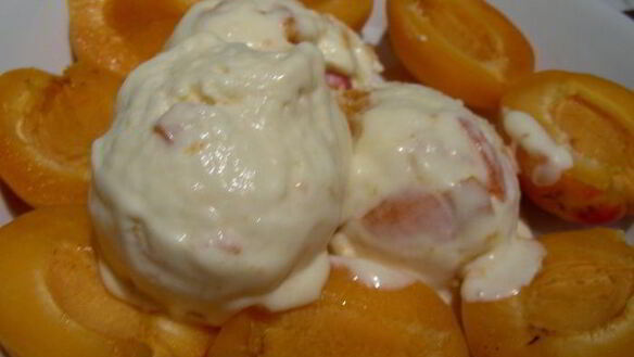 ШАГ 7. пломбир сливочный и абрикосовый