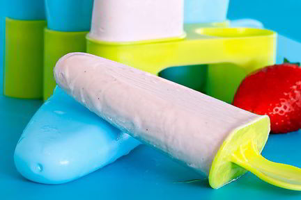 Простое клубничное мороженое