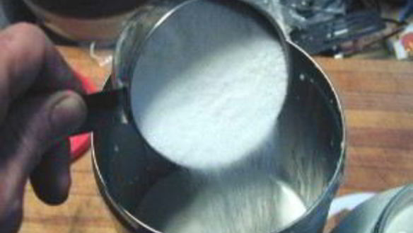 ШАГ 2. самое простое сливочное мороженое