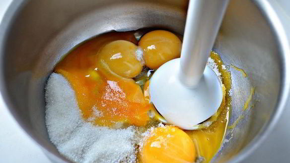 ШАГ 2. шоколадное мороженое c красным перцем