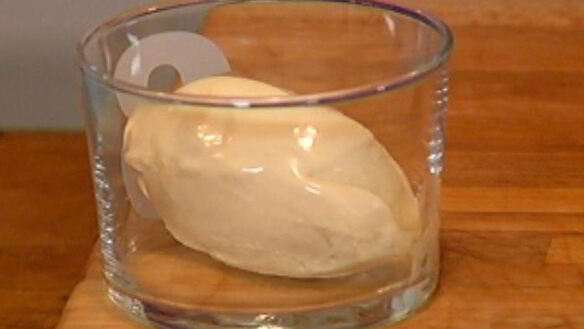 ШАГ 7. сливочно-кофейное мороженое