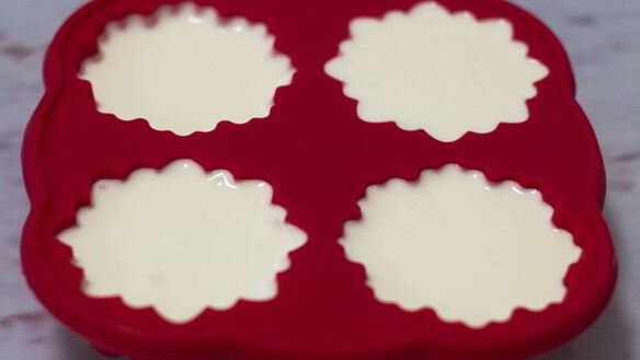 ШАГ 3. сливочное мороженое с арахисом