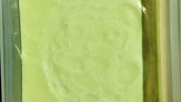 ШАГ 4. сливочное мороженое с авокадо